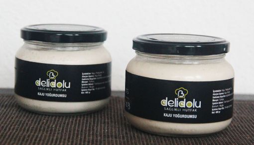 Deli Dolu Kaju Yoğurt 320g resmi