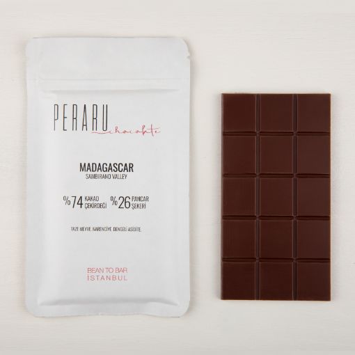 PERARU MADAGASCAR 74% dark çikolata resmi